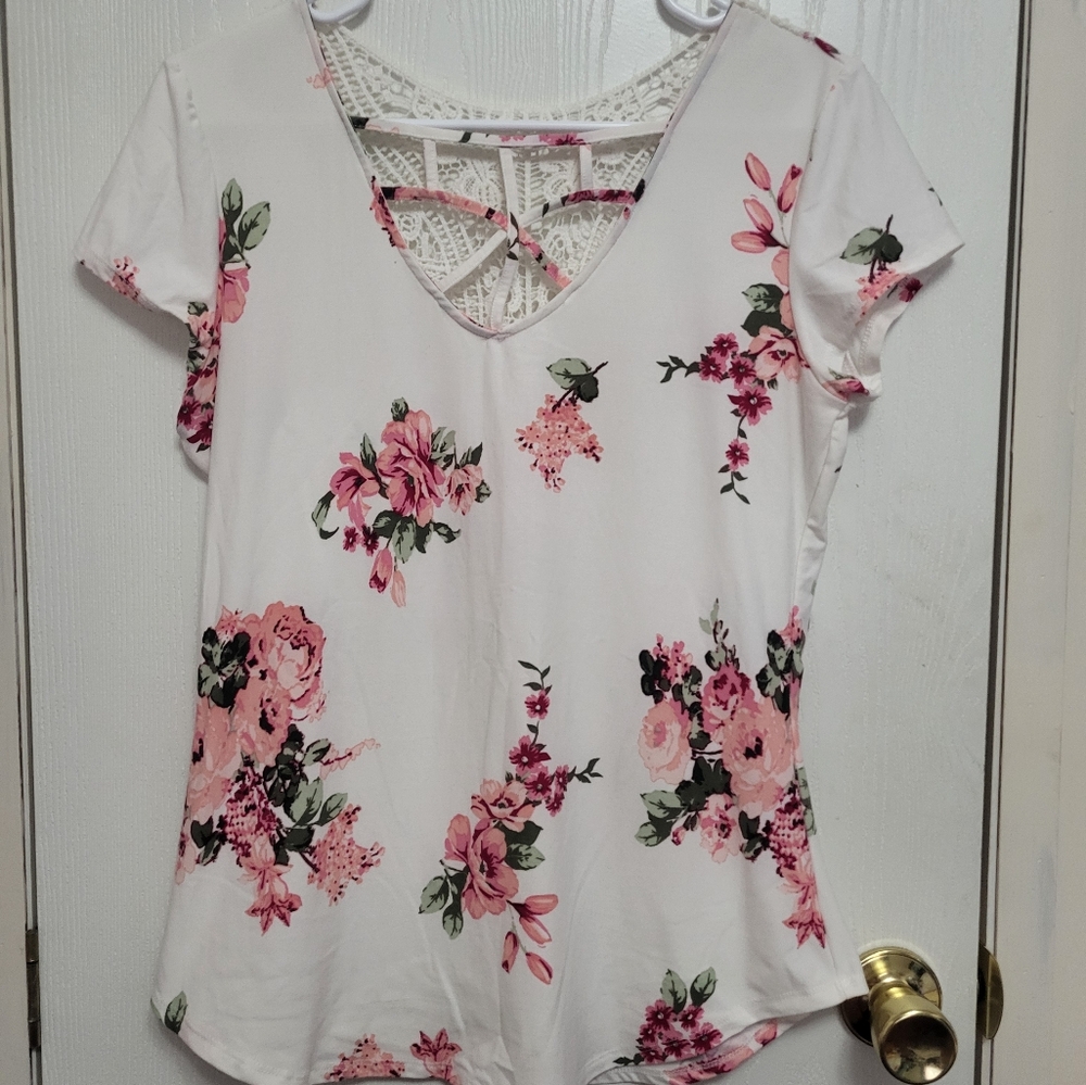 Floral Lace-Back Top